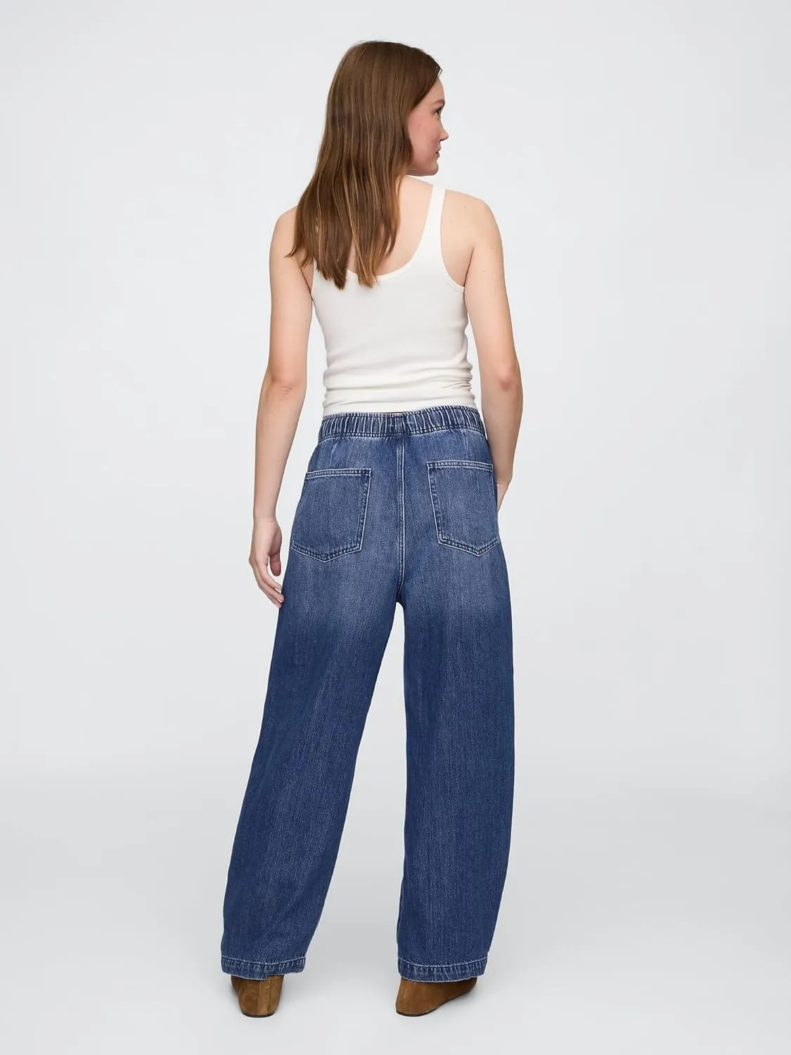 GAP Women's Pull-on Barrel Denim Jean
