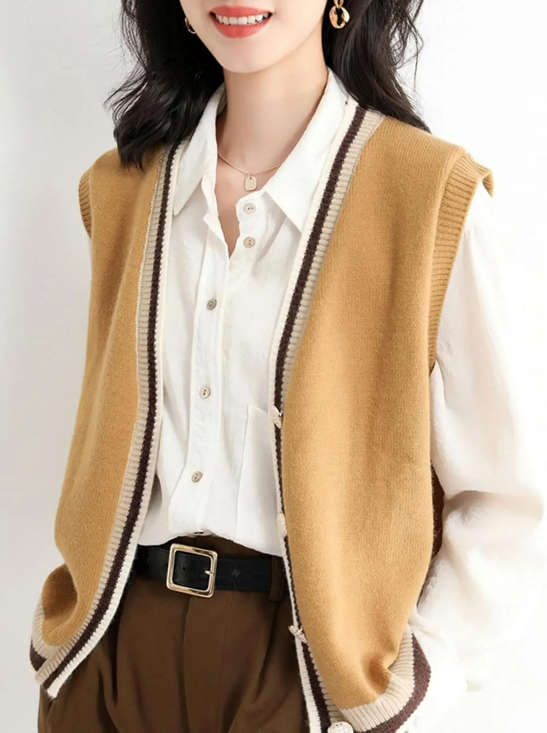 Gihuo Sweater Vest Women Casual V Neck Button Down Sleeveless Knit Cardigan Vest Fashion Sweater Tank Tops