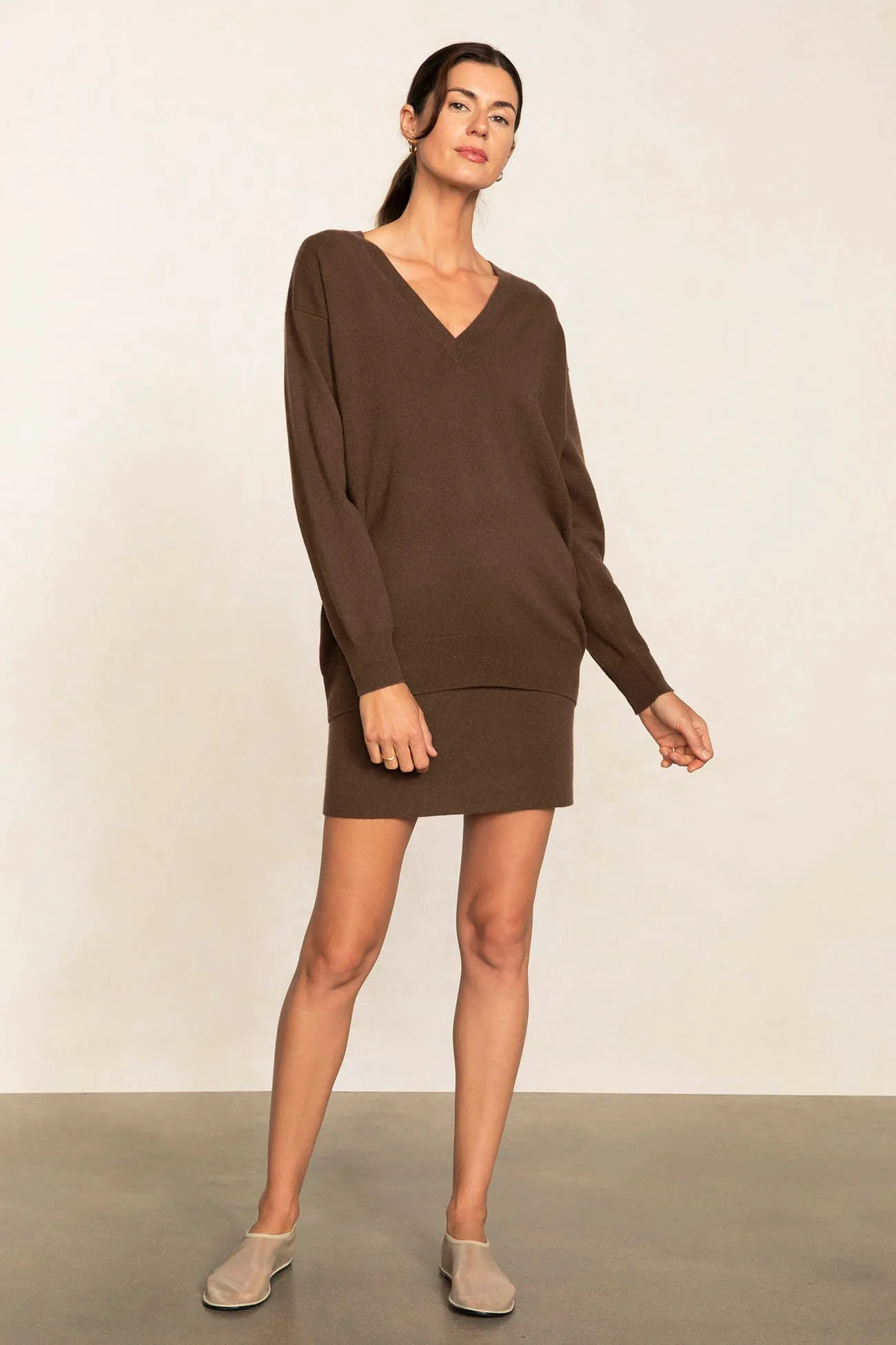 MAY V-NECK CASHMERE SWEATER