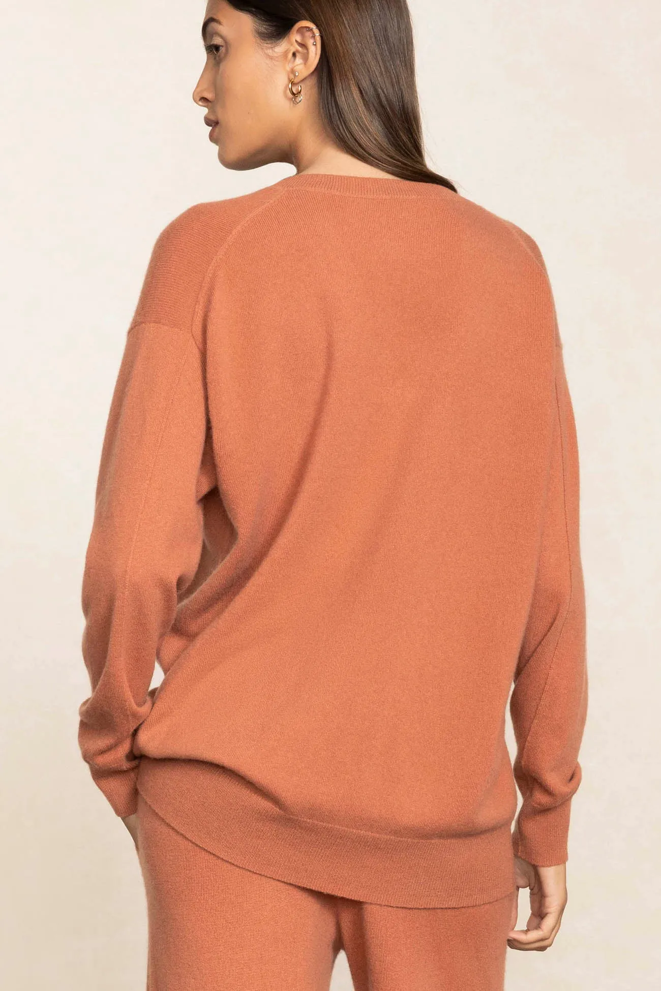 MAY V-NECK CASHMERE SWEATER