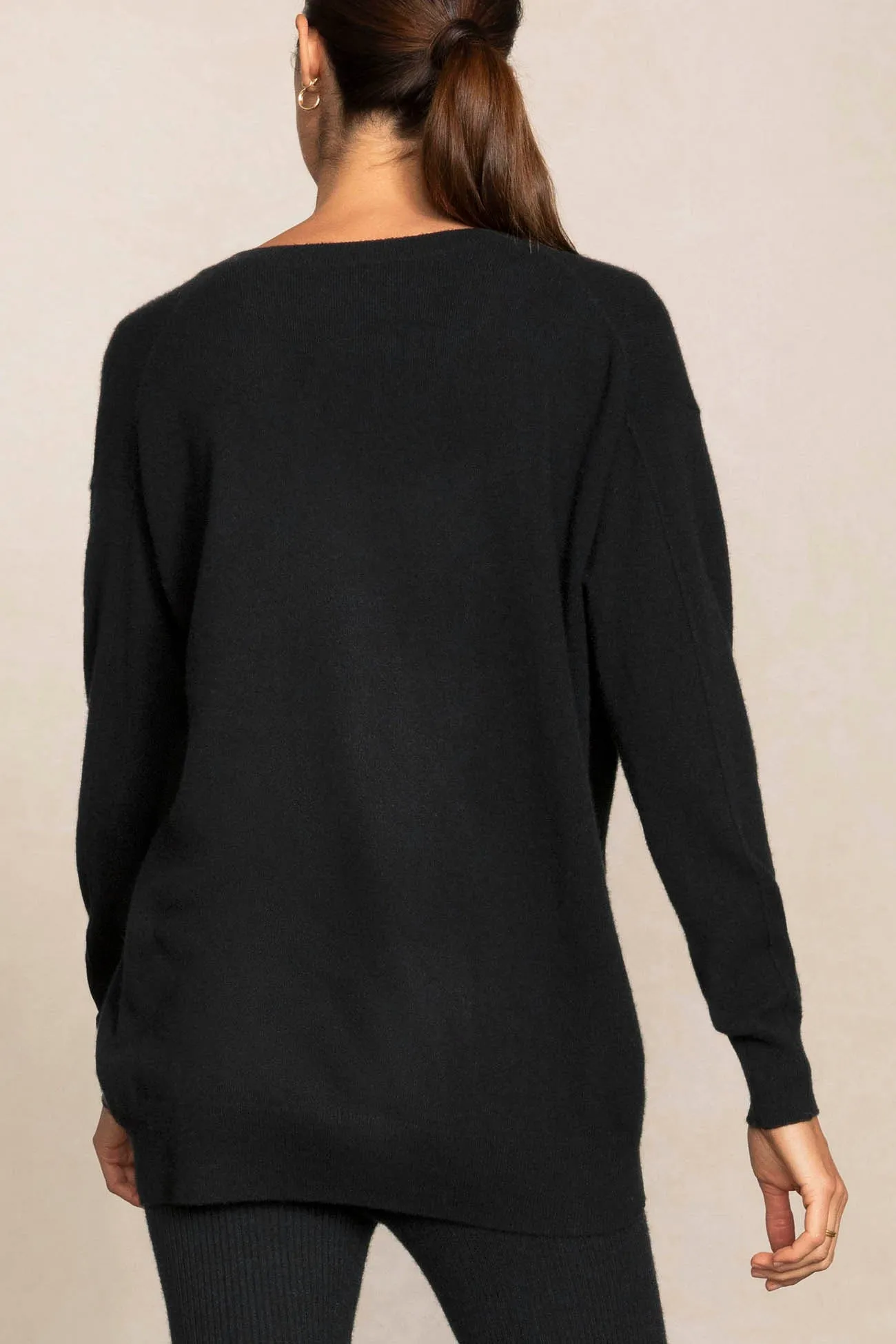 MAY V-NECK CASHMERE SWEATER