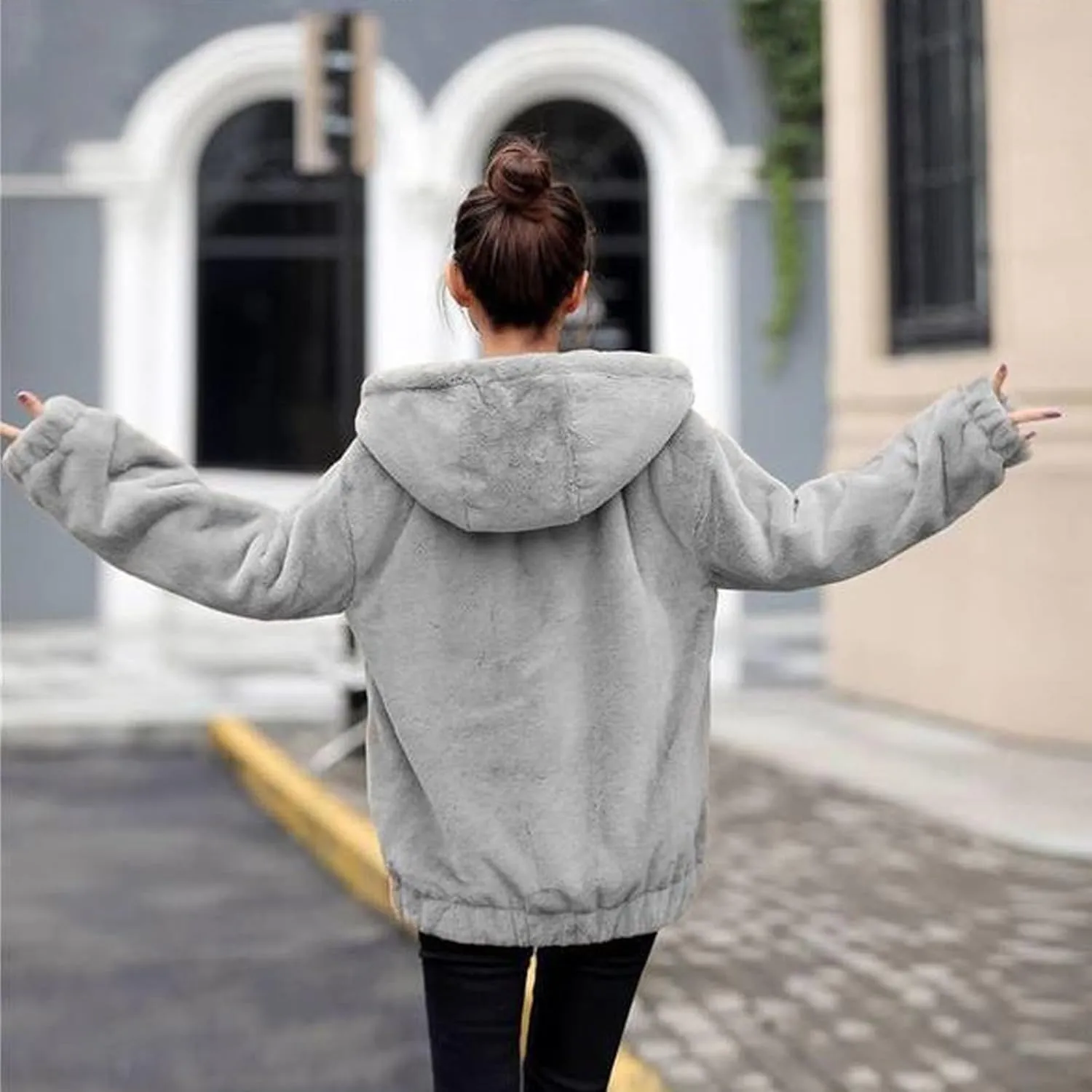 Plus Size Winter Coats for Women Warm Comfy Fuzzy Fleece Jacket Full Zip Plush Hooded Cardigan Outerwear with Pocket