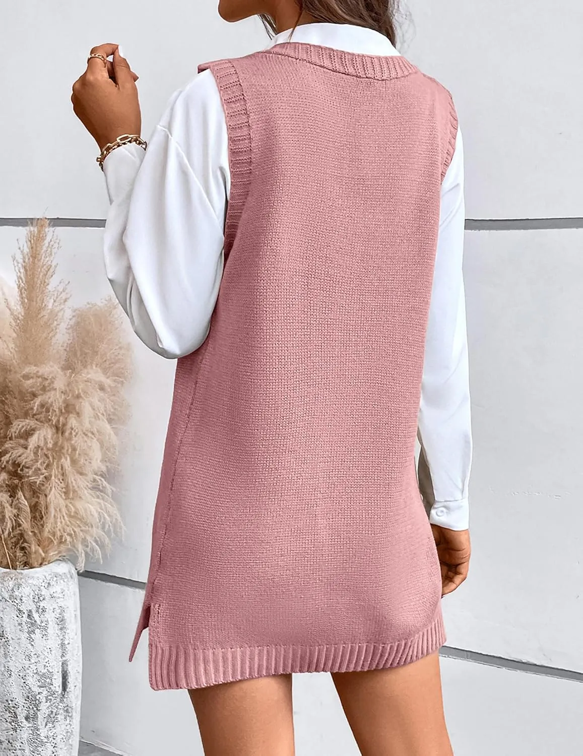 Womens Cute Lightweight V Neck Long Sweater Vest Dress Spring 2025 Trendy Ribbed Knit Side Slit Tunic Pullover Top