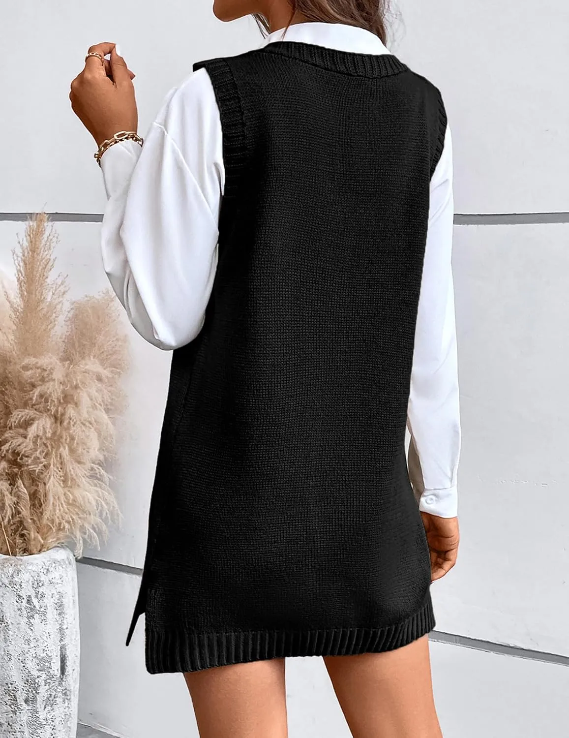 Womens Cute Lightweight V Neck Long Sweater Vest Dress Spring 2025 Trendy Ribbed Knit Side Slit Tunic Pullover Top