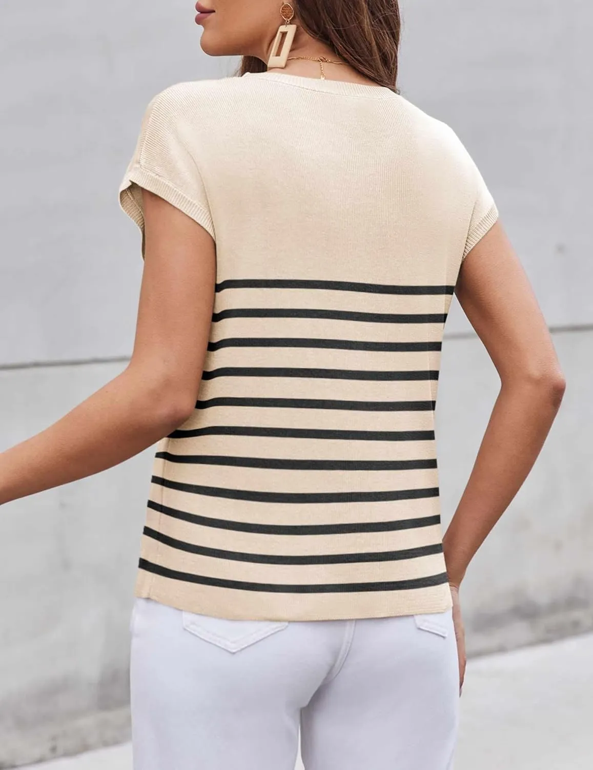 Zeagoo Womens Sweater Vest Fall 2024 Loose Fit Cape Sleeve Knit Ribbed Tank Tops with Front Pocket S-XXL